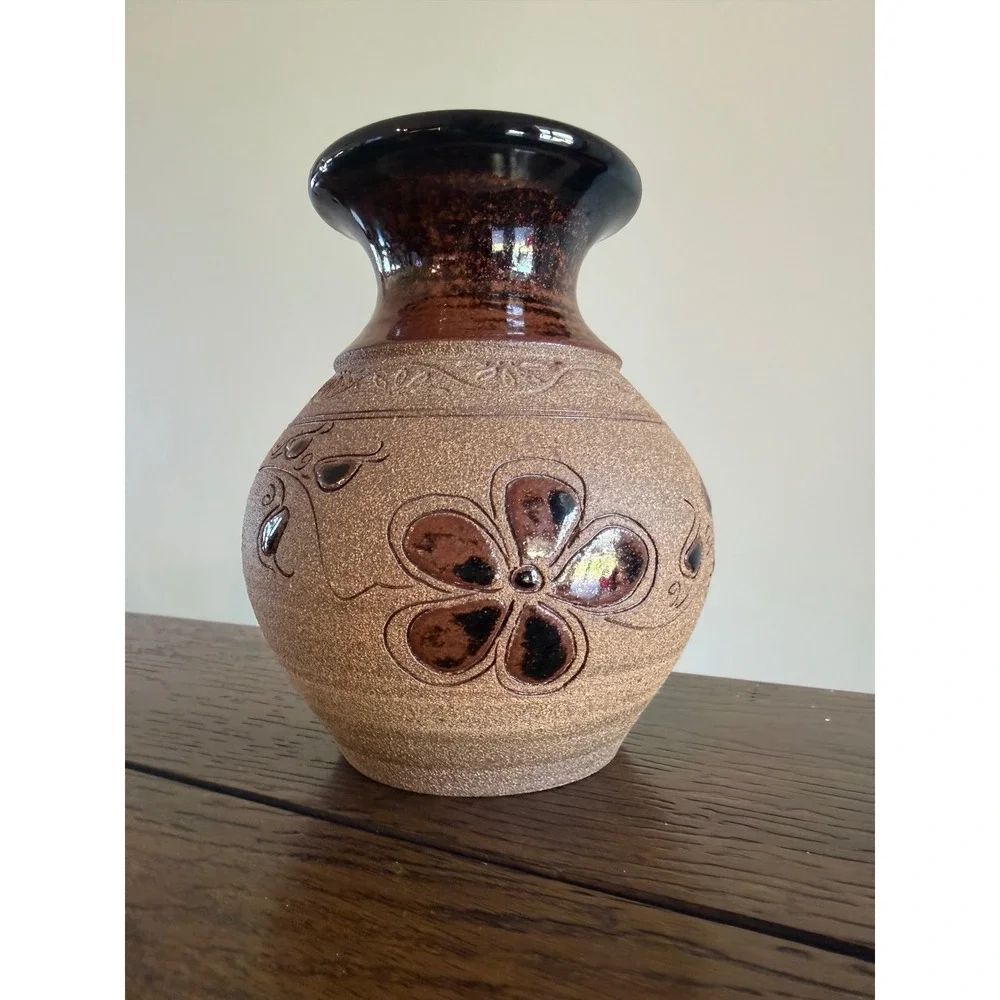 Vintage Pottery Vase Small Brown Tan Good Etched Floral Stoneware Studio Signed